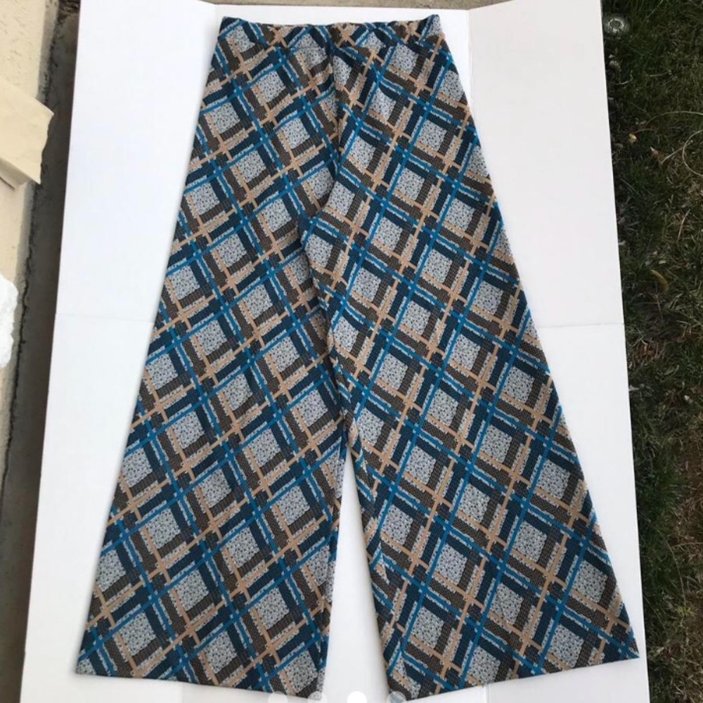 Shelly’s Tall Girls Shops Vintage Bell Bottoms
